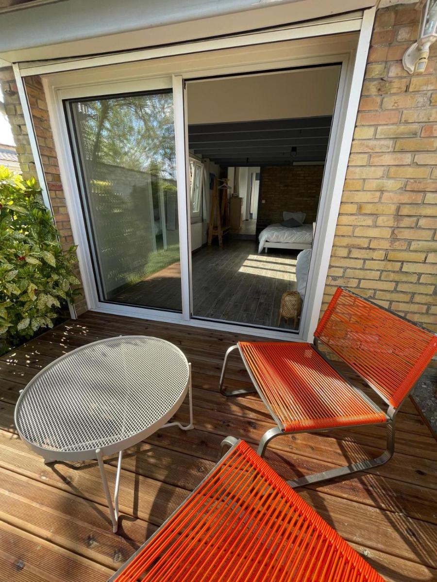 Deux pièces avec terrasse, vue jardin