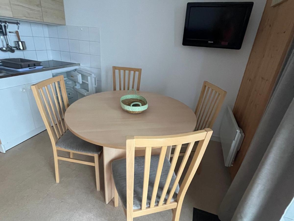 Appartement Sud avec Terrasse et Garage à Super Besse - FR-1-814-96