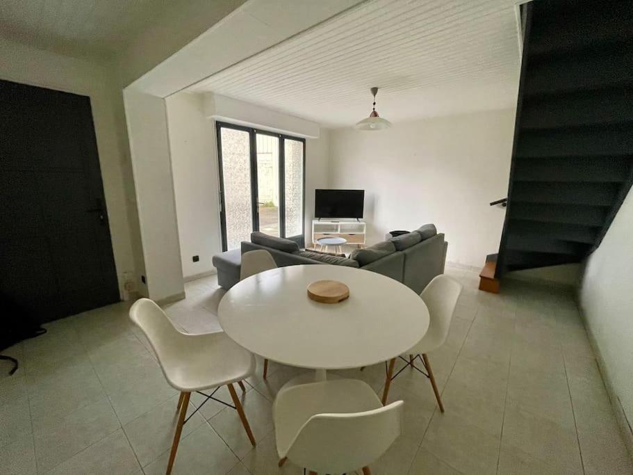 Au calme - Maison duplex Parking