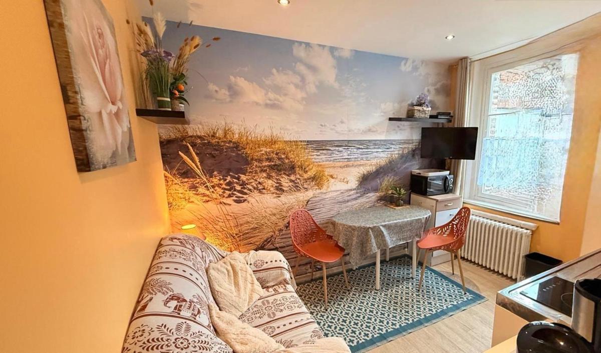 BEL APPARTEMENT CENTRE VEULES LES ROSES 1 CHAMBRE MER 300 M