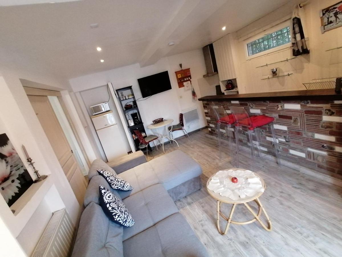 Charmant appartement indépendant, 5 mn de Rouen, avec terrasse