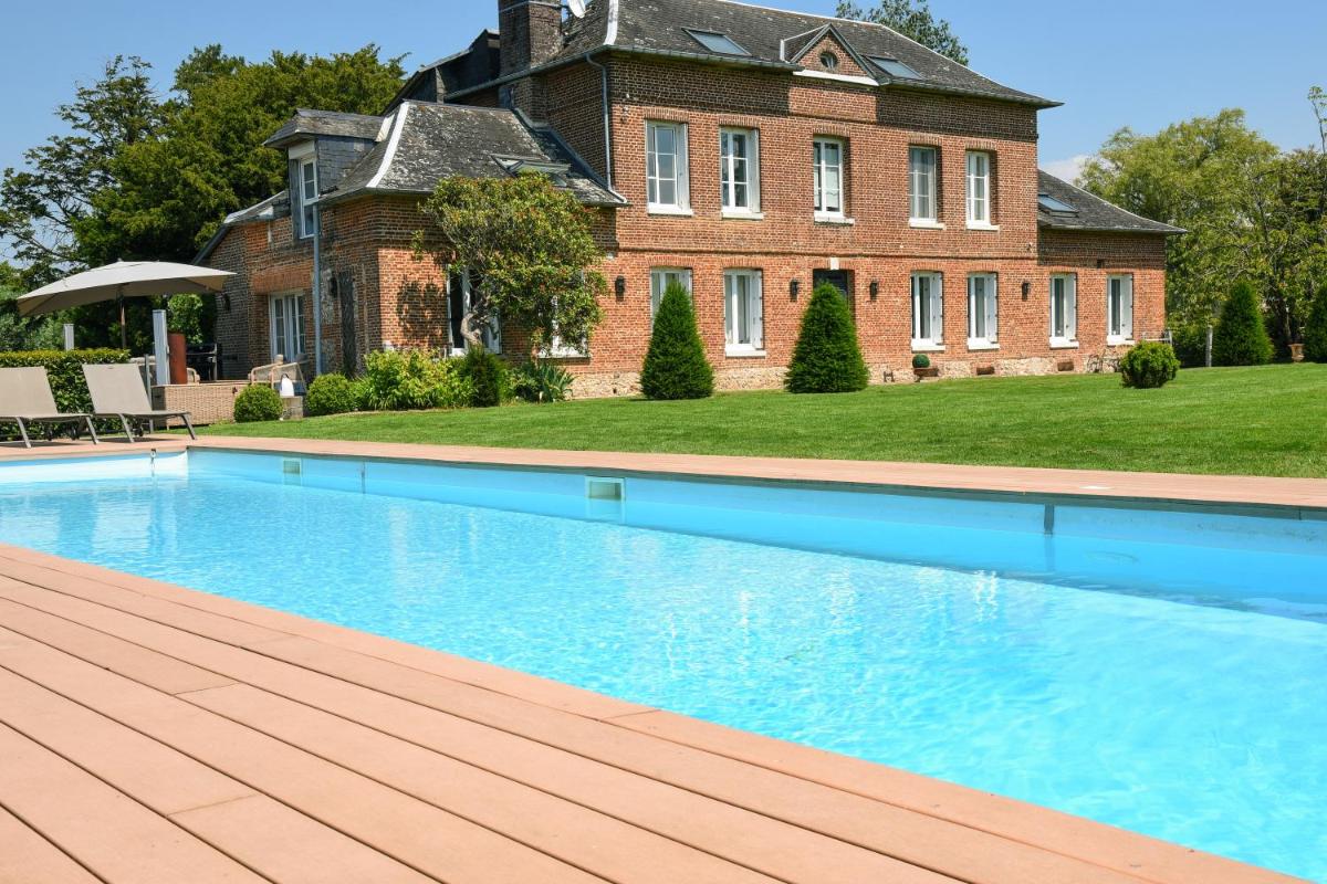 Gite & Chambre d'hotes ClosSaintJoseph - Jacuzzi, Sauna & Piscine ext chauffée