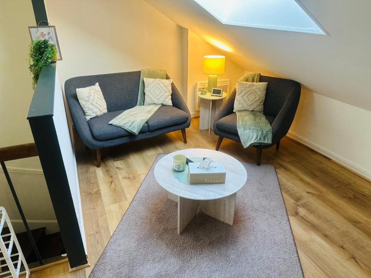 Cozy 45m2 apartment, 5-min walk to city center, Grand Jard