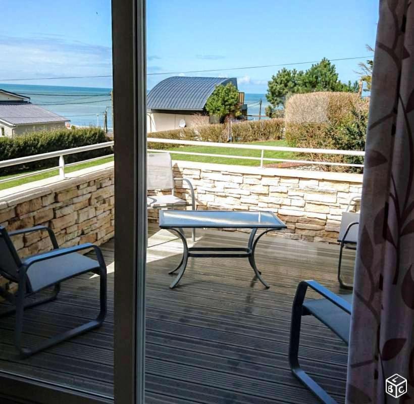 GitedesDalles 3 épis avec terrasse vue mer