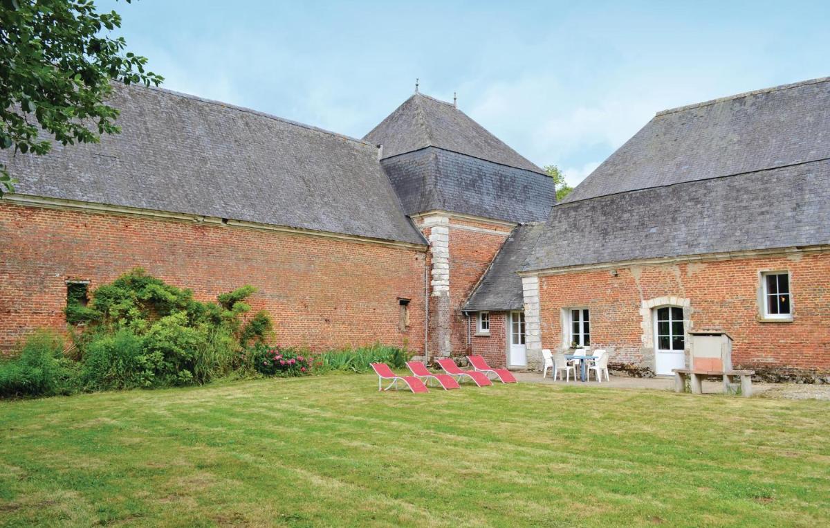 Awesome Home In Gouy Saint Andre With Wifi
