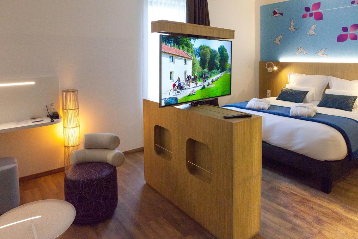 Kyriad Prestige Amiens Poulainville - Hotel and Spa