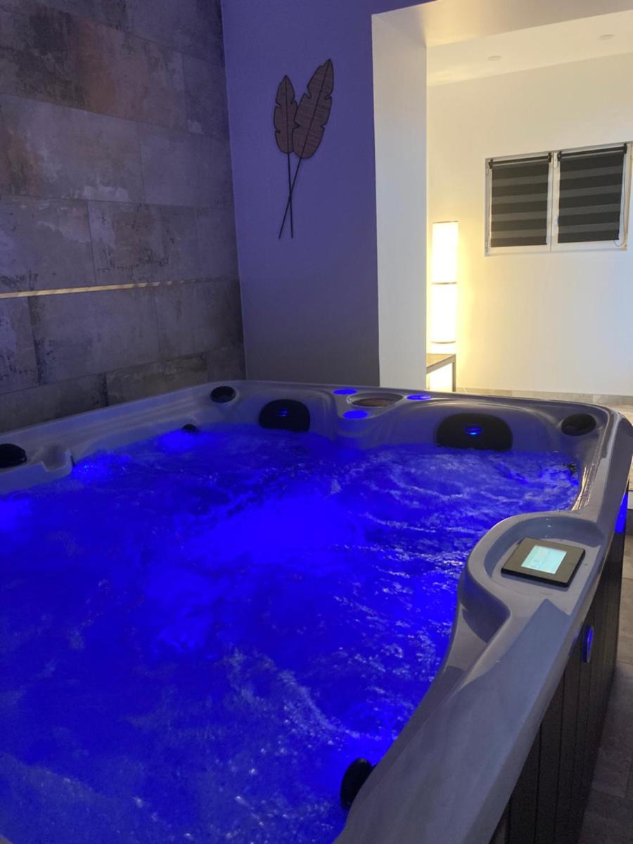 L'Escapade Gite cosy avec SPA et mini ferme