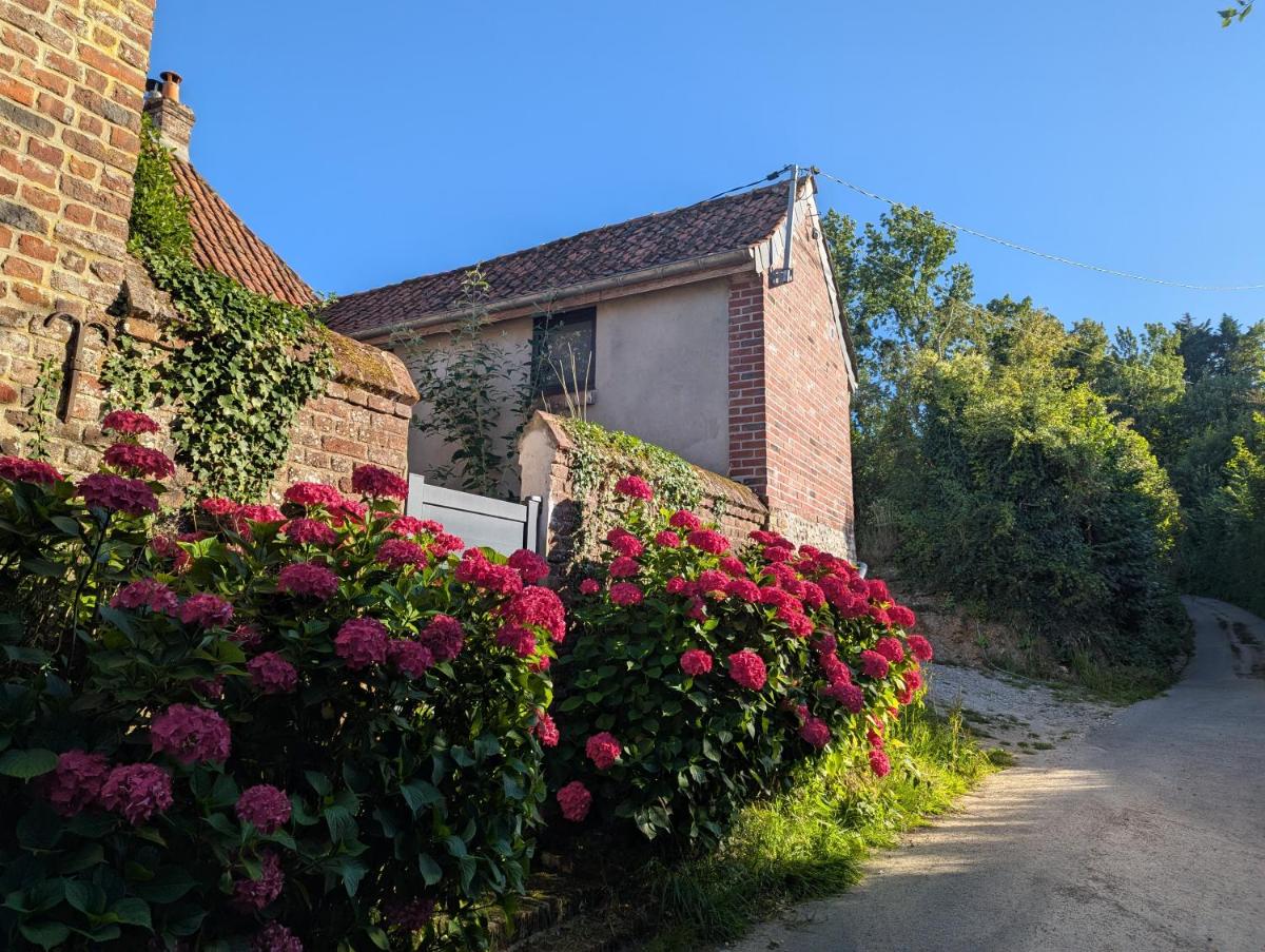 La cachette de Lola