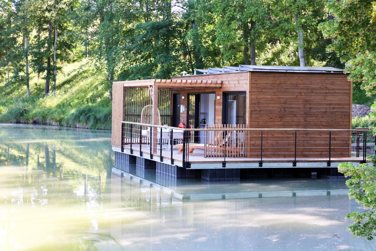 Domaine de Neuville - Ecolodges flottants en Champagne