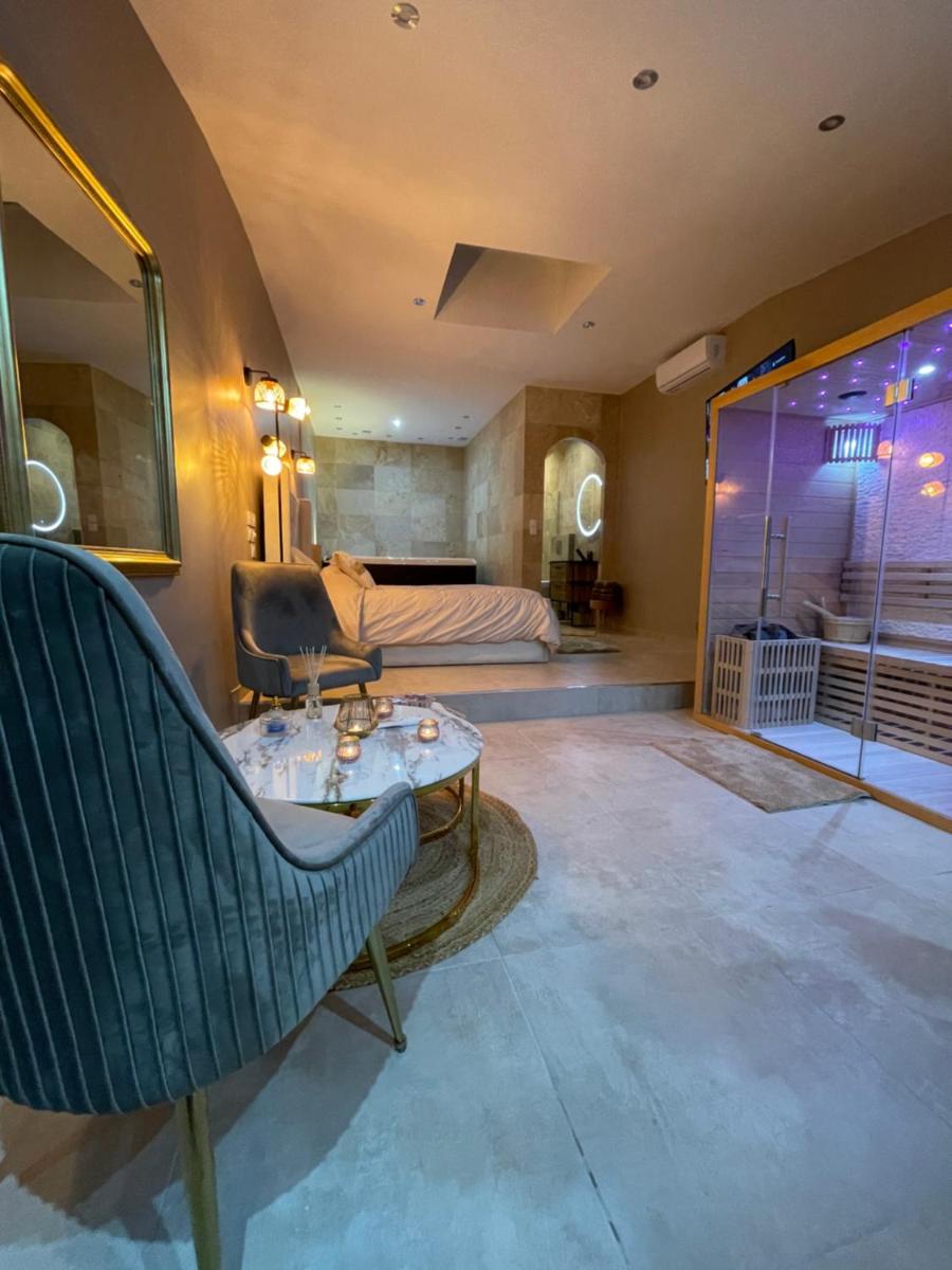 La nuit de rêve Suite privative Jaccuzi Sauna Suite 2