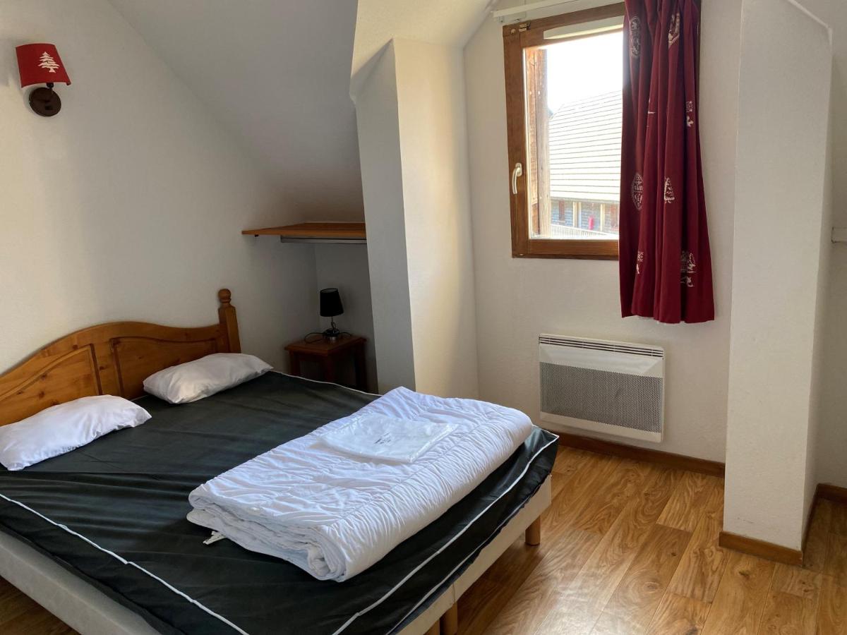 "Ressourcez-vous au BOIS DE LA REINE" Plusieurs appartements du 4 personnes 1 chambre au 8 personnes en duplex 3 chambres