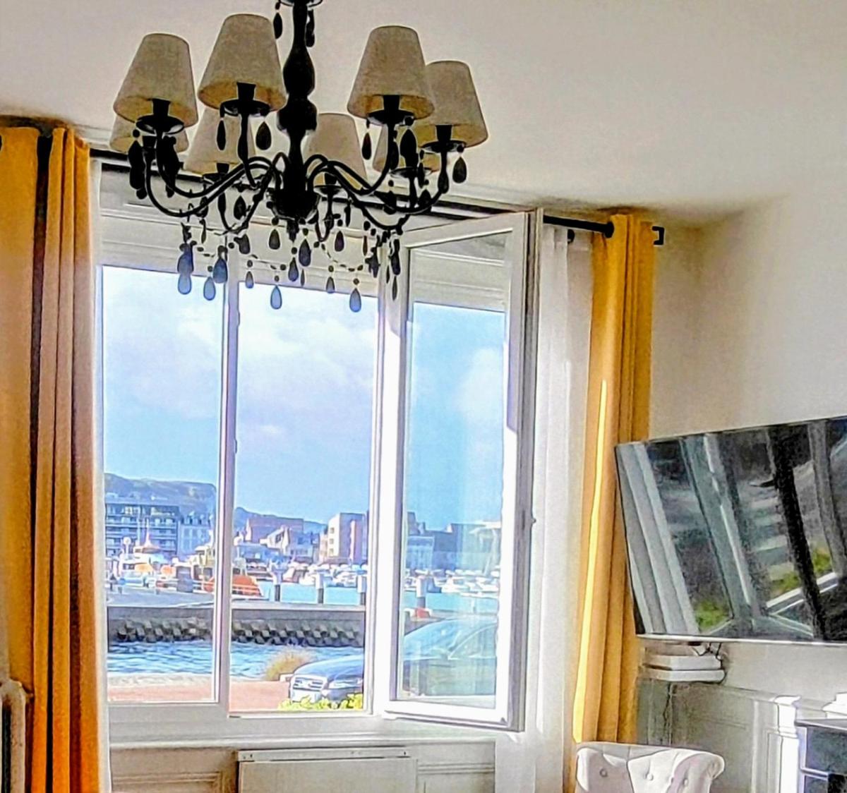 LE WELCOME vue port appartement plain pied