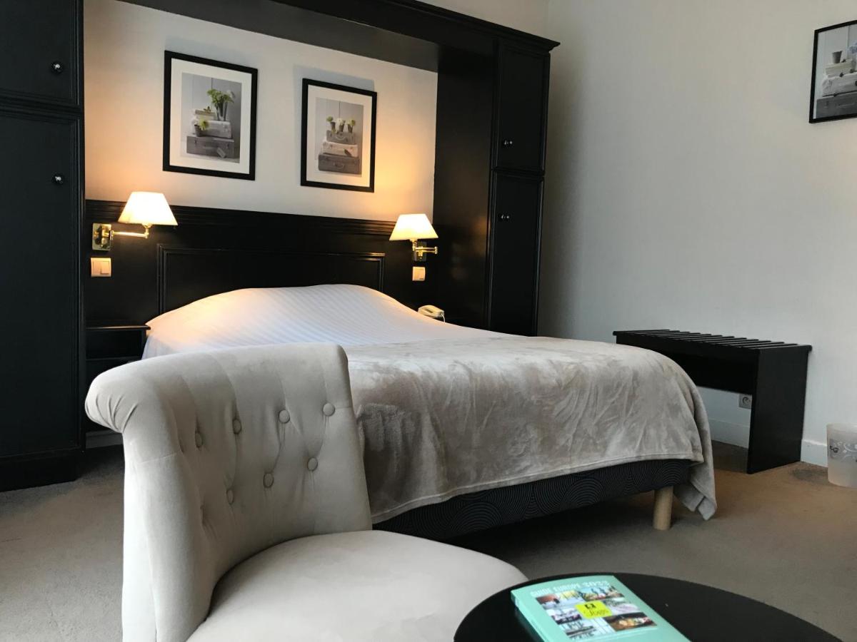 Logis Hôtel Les Airelles Neufchâtel En Bray