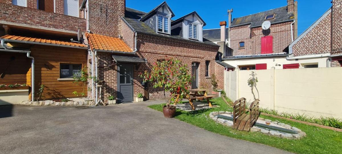 Location gite 2 à 6 personnes Mer à 450m