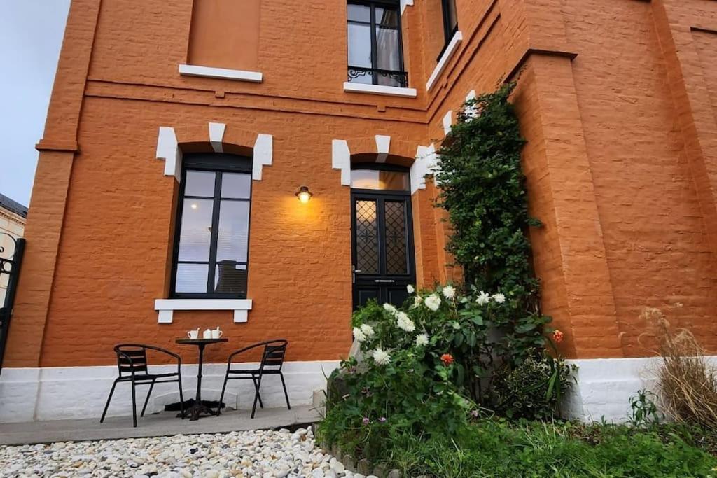 La Baigneuse maison avec jardinet et parking privé, à 200 m plage