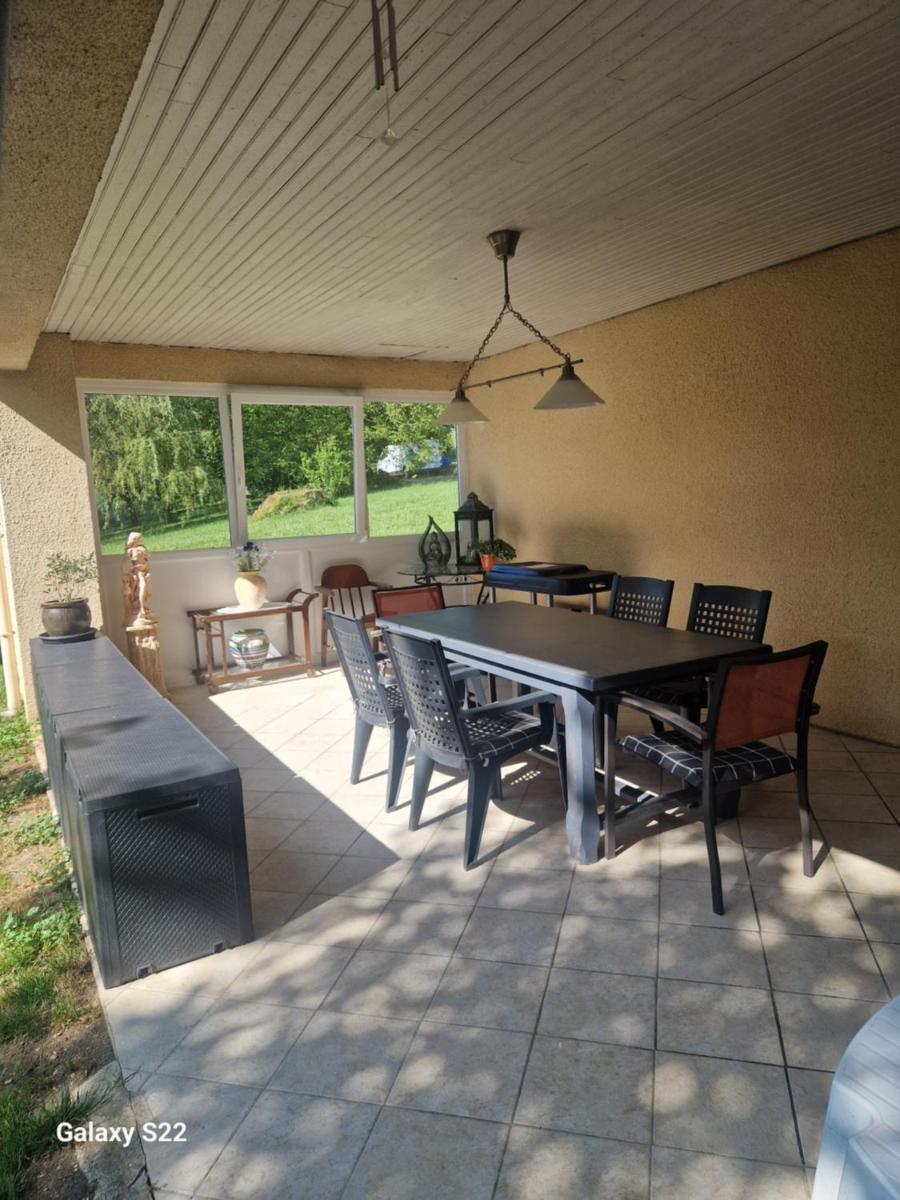 Maison de campagne à Balaives et Butz