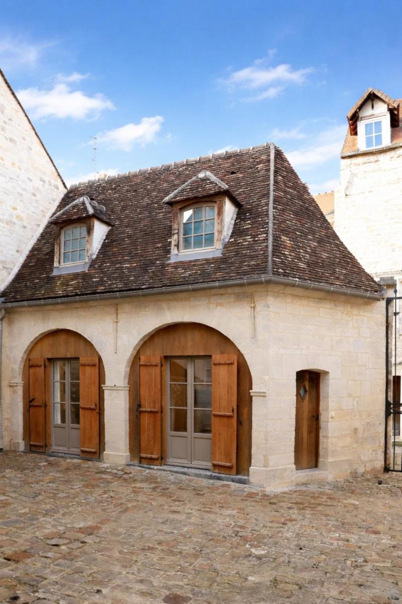 Maison Emily in Senlis by La Boîte En Plus