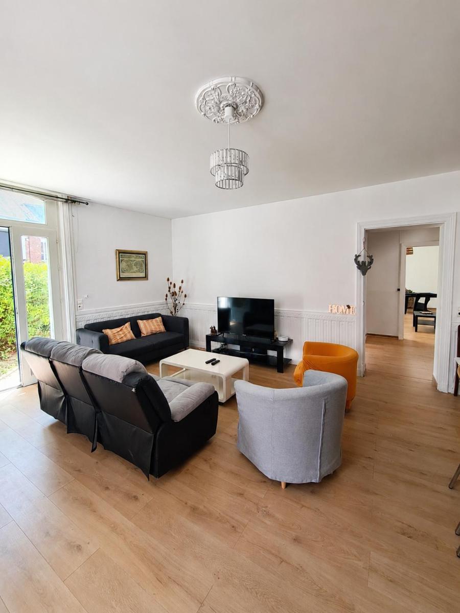 Grand gîte 150 m2 - 4 chambres - Salle de jeux avec billard et fléchettes