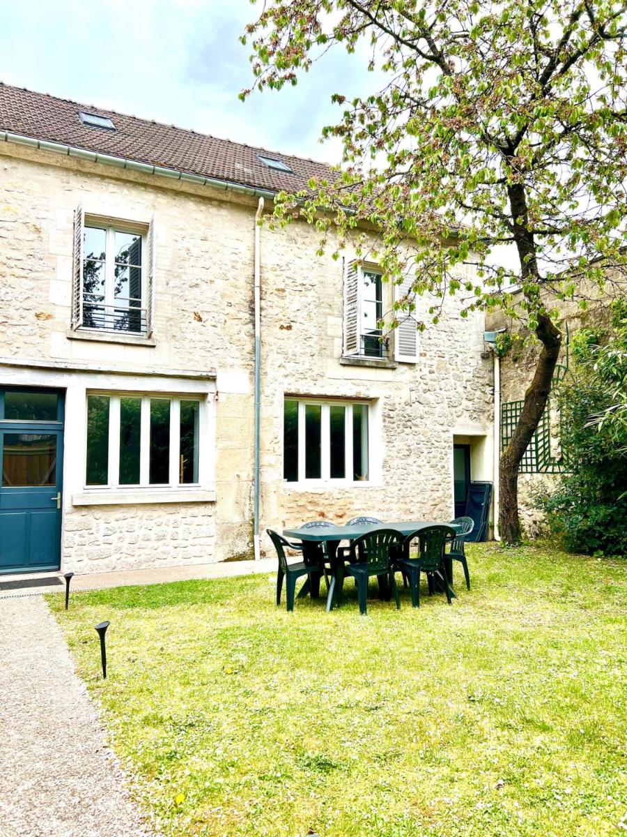 Maison Le Clos des Cerfs by La Boîte En Plus