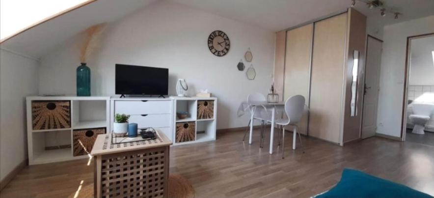 Studio à 50 Mètres de la plage avec wifi