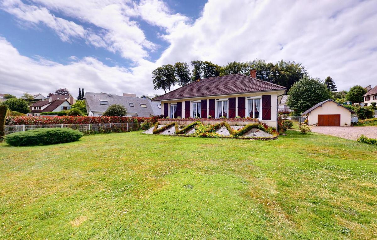 3 Bedroom Lovely Home In Fontenay