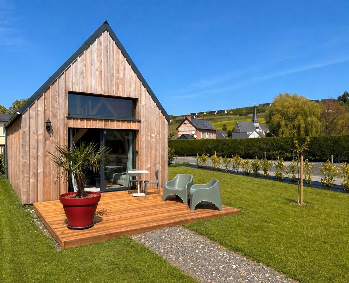 Tiny Chalet